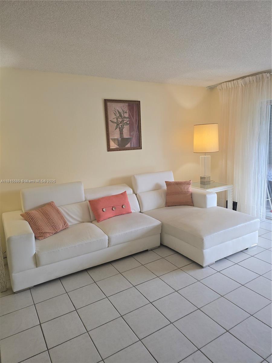 6200 NW 44th St #405, Lauderhill, Florida image 17