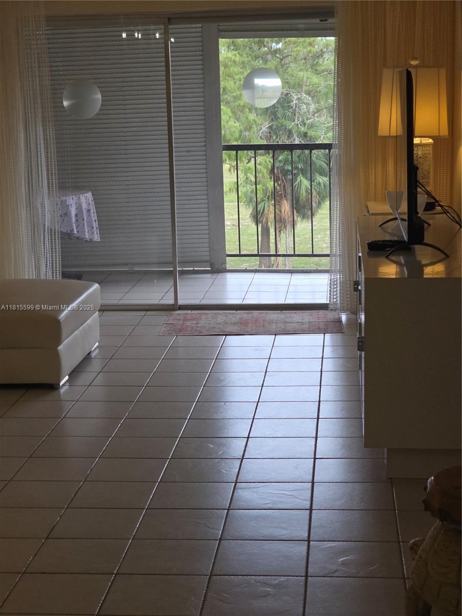 6200 NW 44th St #405, Lauderhill, Florida image 19