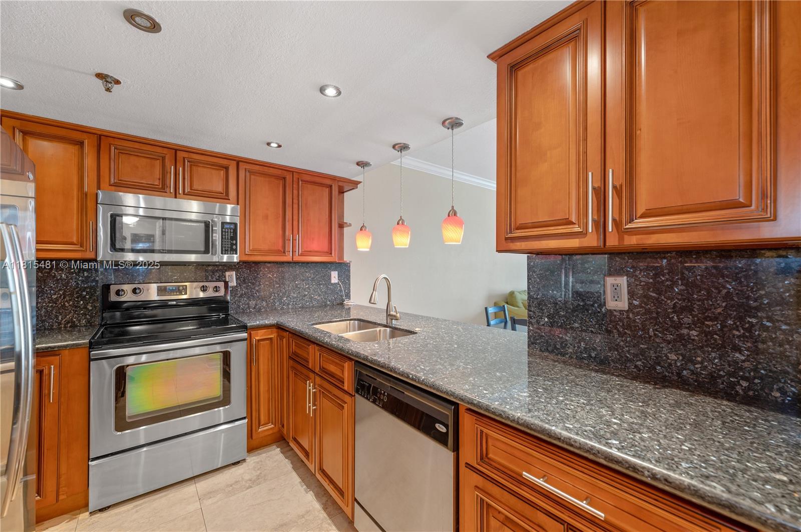 Property photo # 7