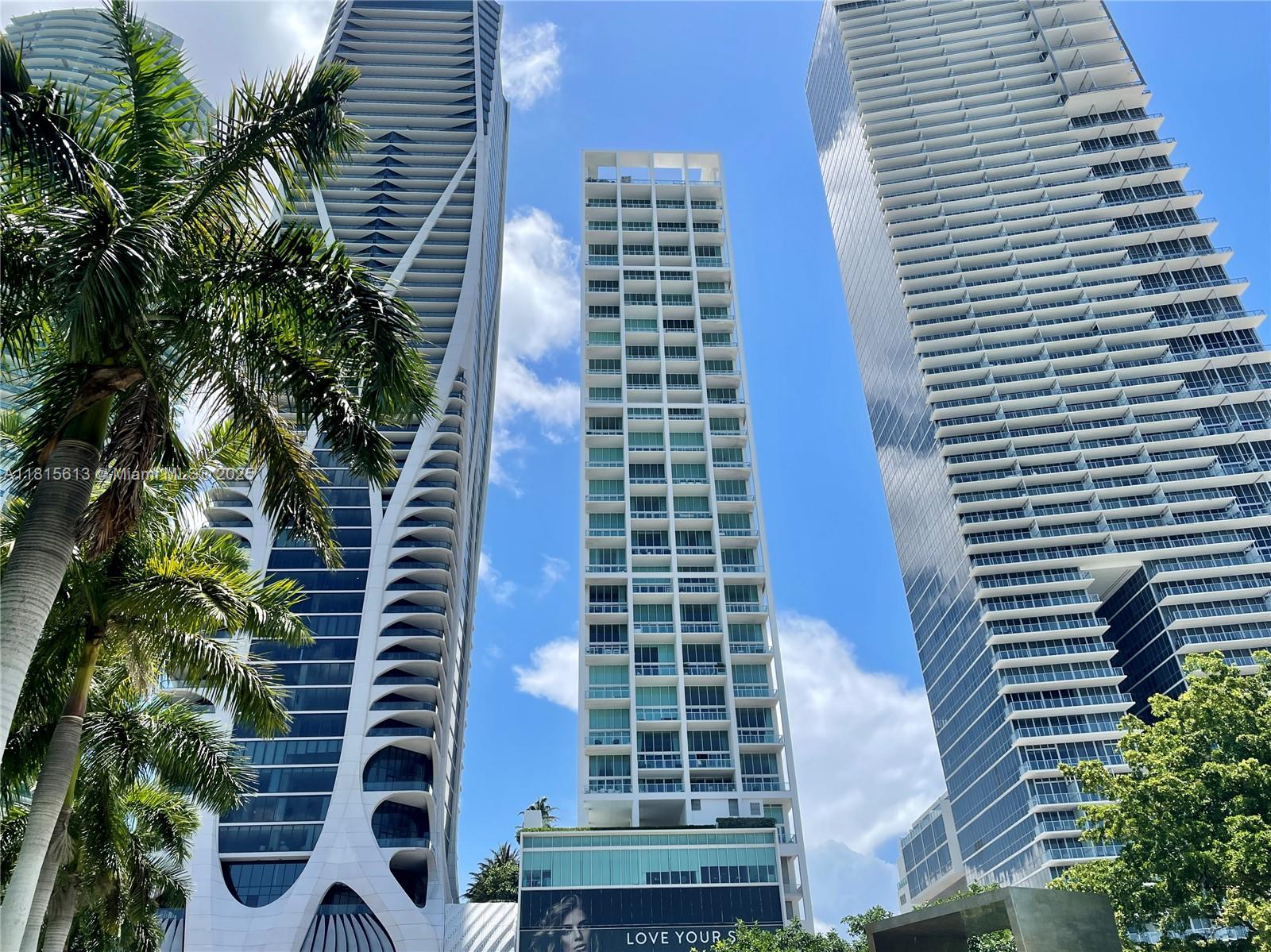 1040 Biscayne Blvd #1105, Miami FL 33132