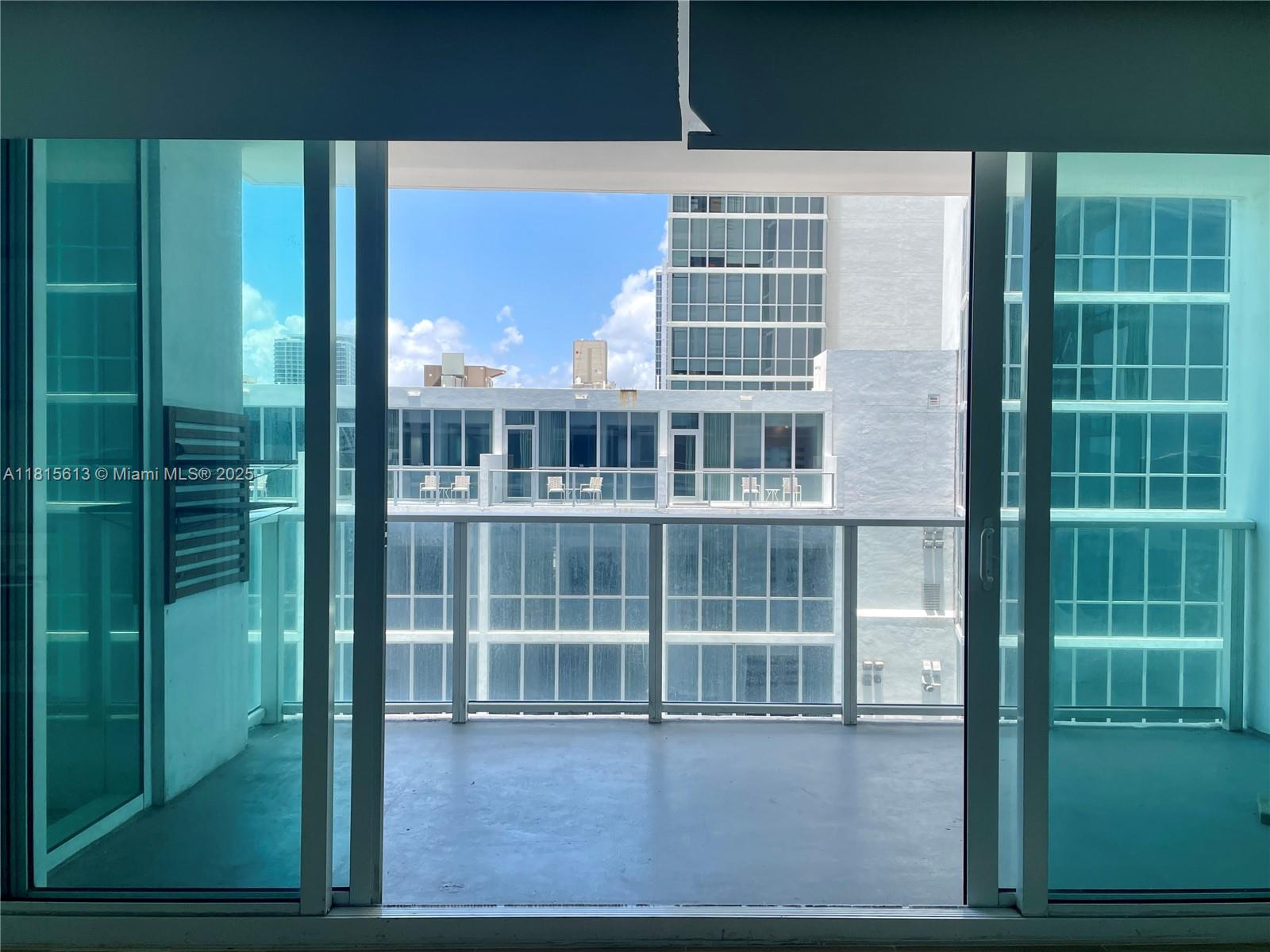 1040 Biscayne Blvd #1105, Miami FL 33132
