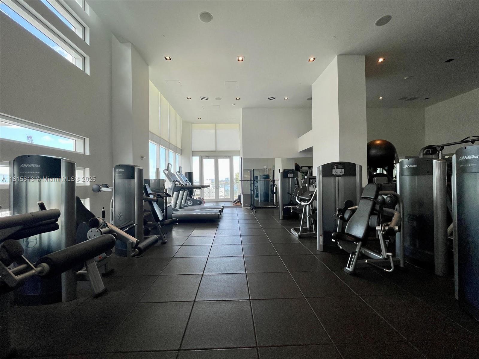 1040 Biscayne Blvd #1105, Miami FL 33132