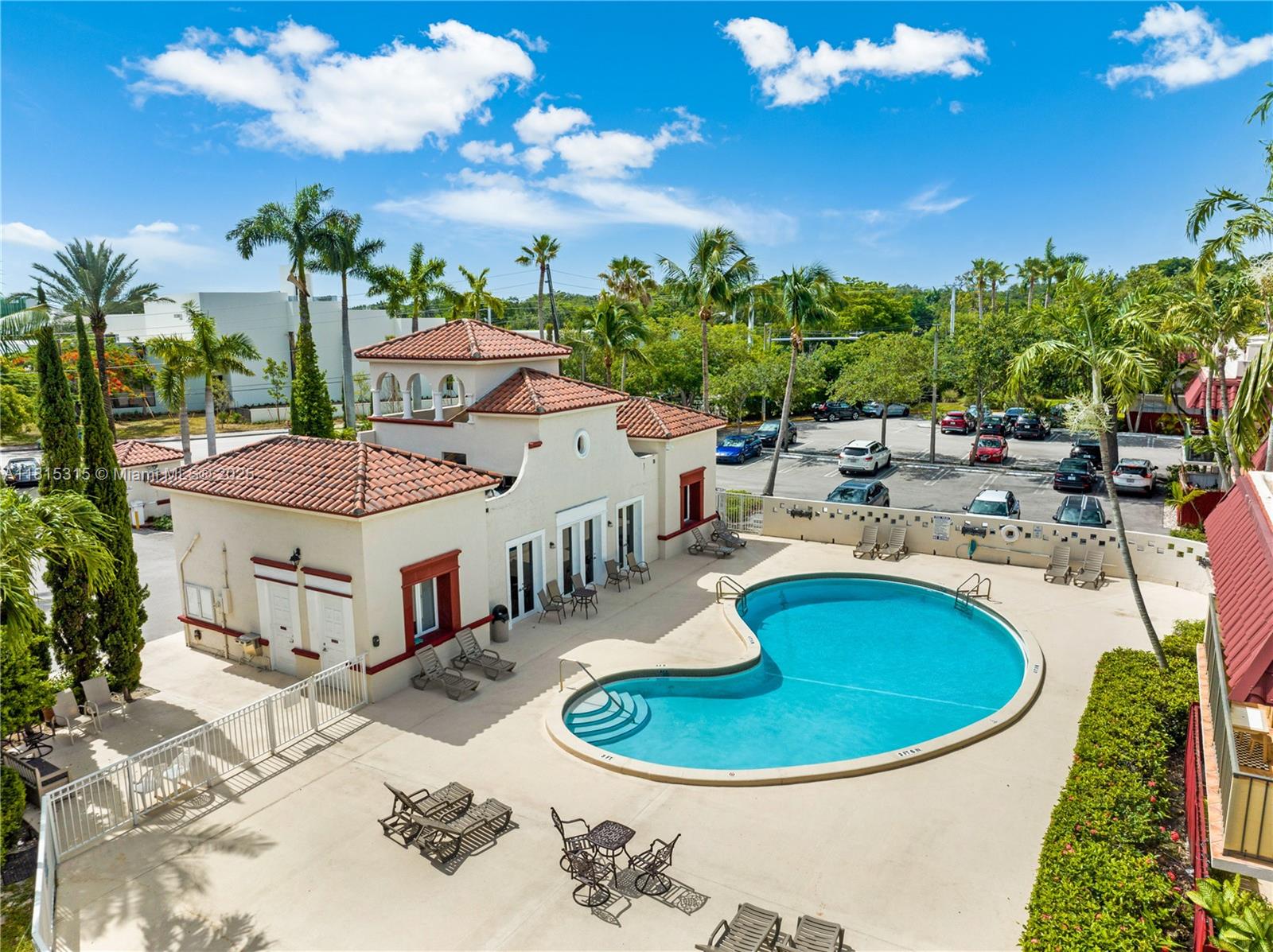 Property photo # 4