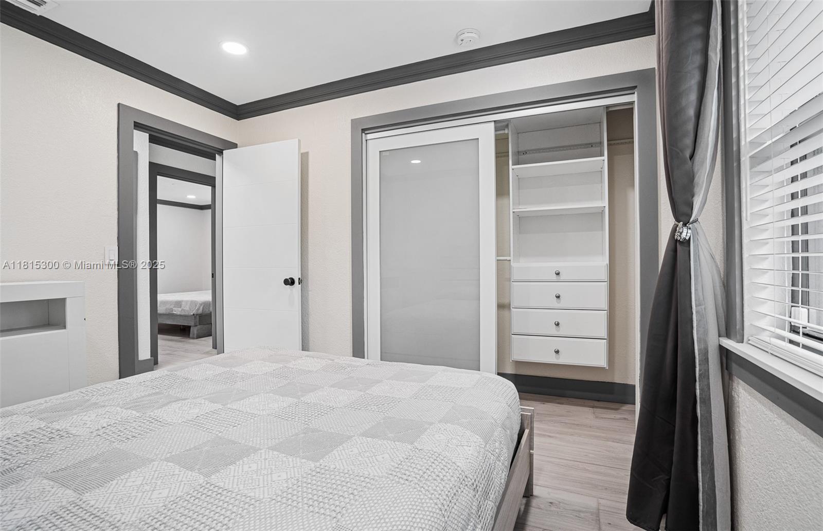 Property photo # 6