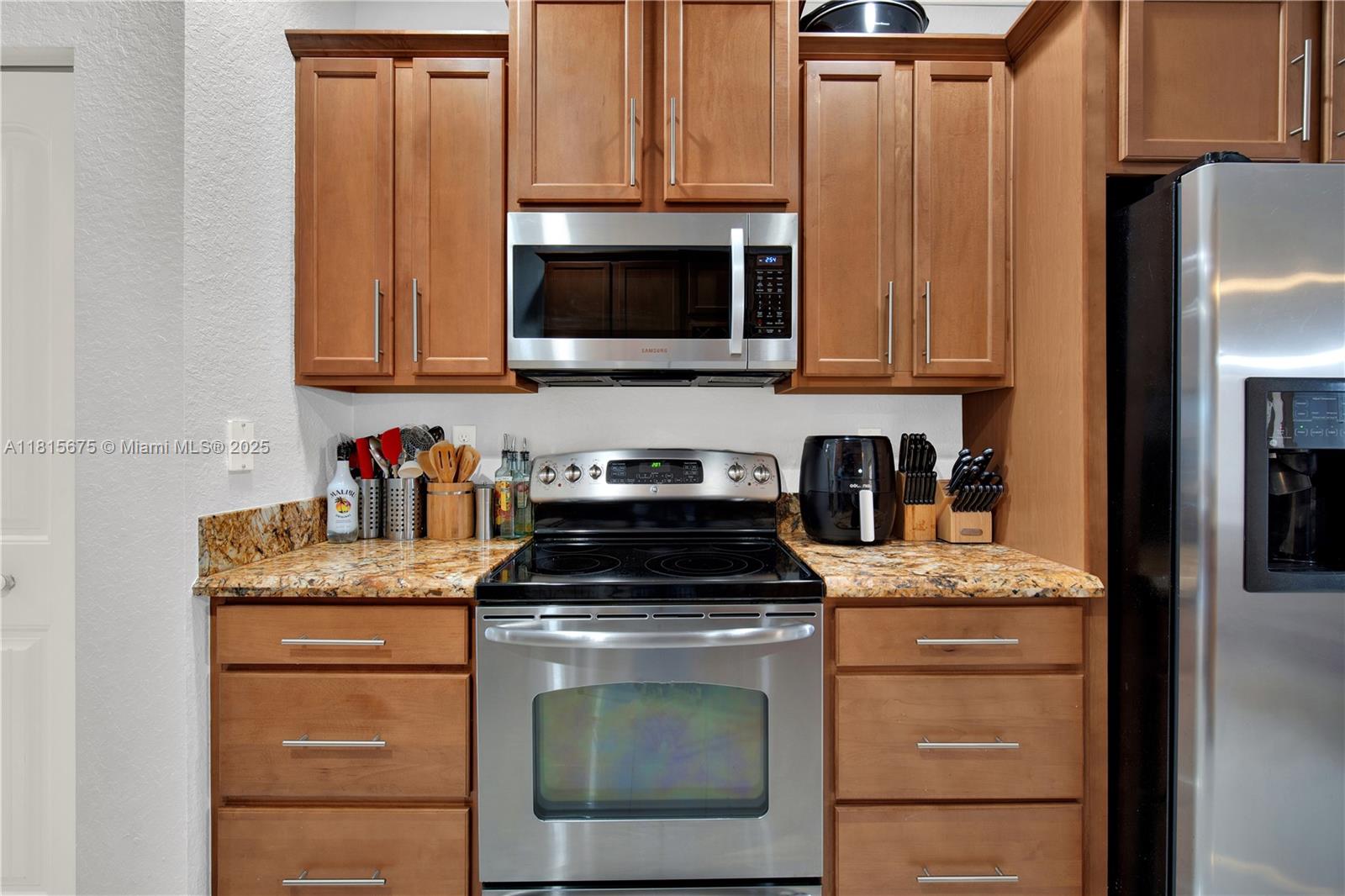 3456 NE 2nd St, Homestead, Florida image 14