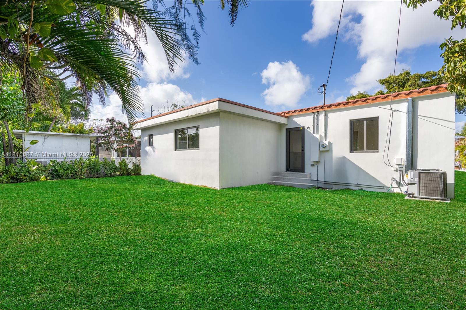6110 SW 12th St, West Miami, Florida image 18