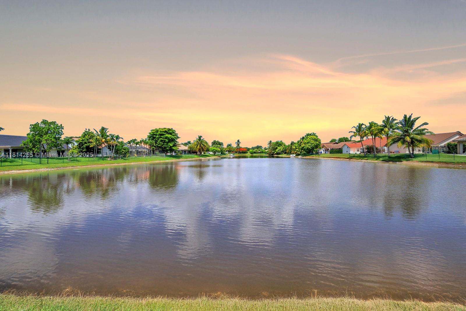 1240 NW 161st Ave, Pembroke Pines, Florida image 47