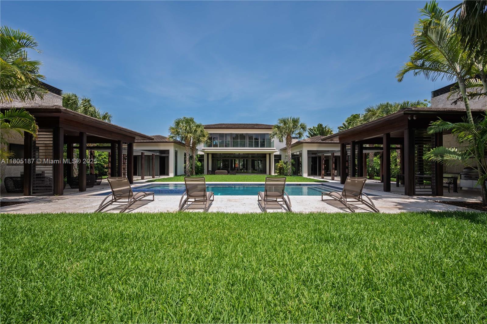 Residential, Pinecrest, Florida image 25