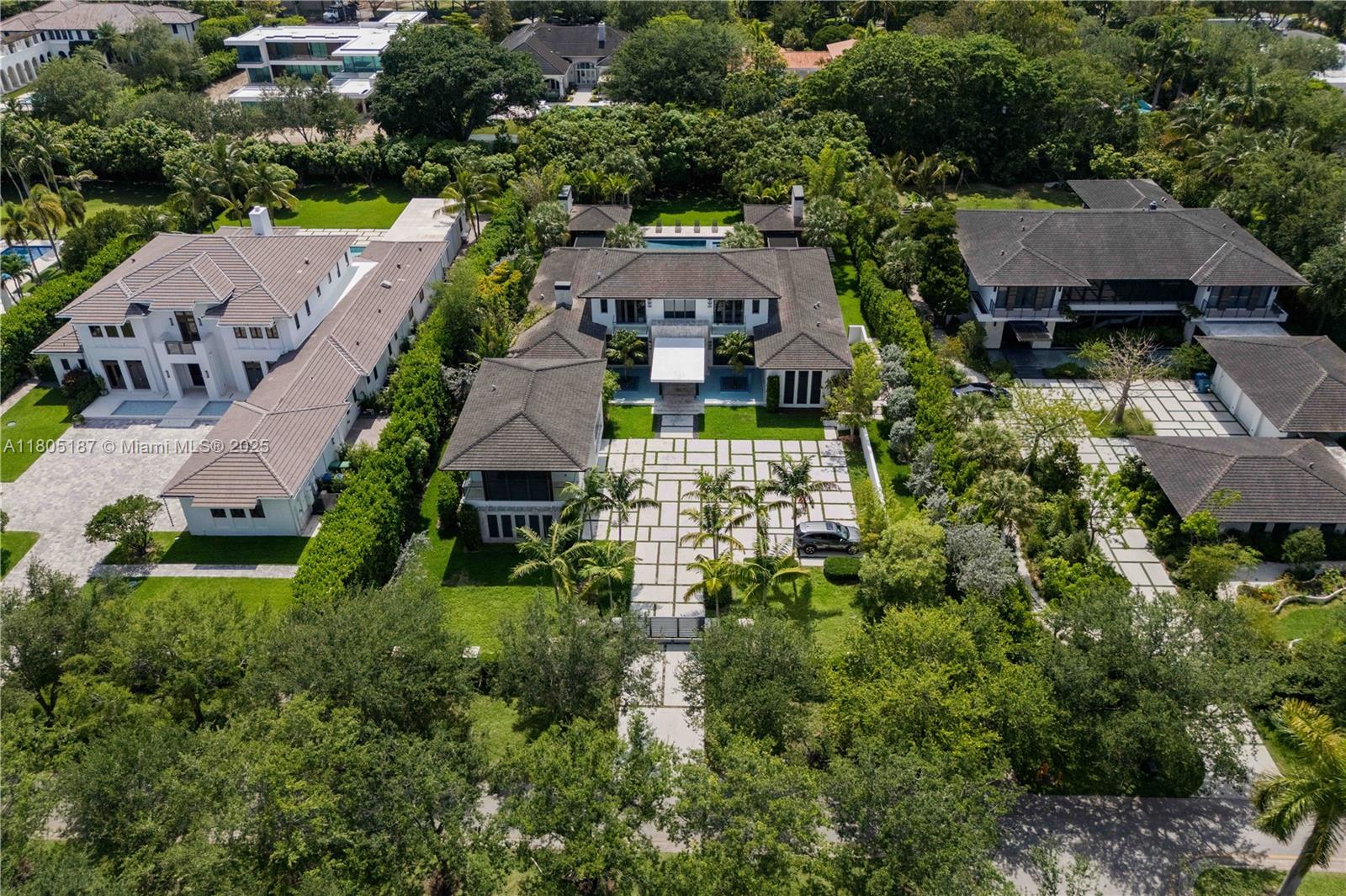 9000 SW 63rd Ct, Pinecrest, Florida image 34