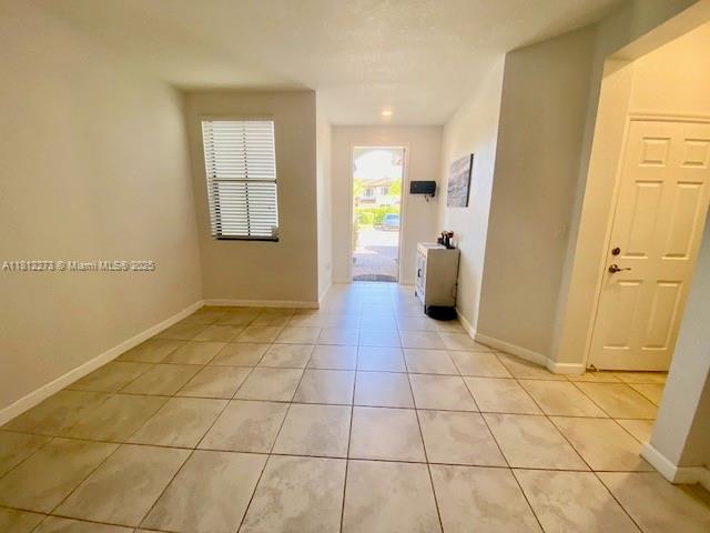 6489 N Anise Ct, Davie, Florida image 5