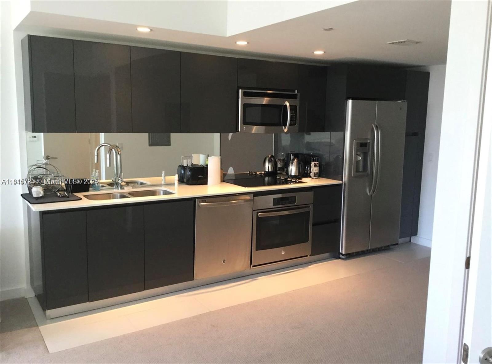Property photo # 4