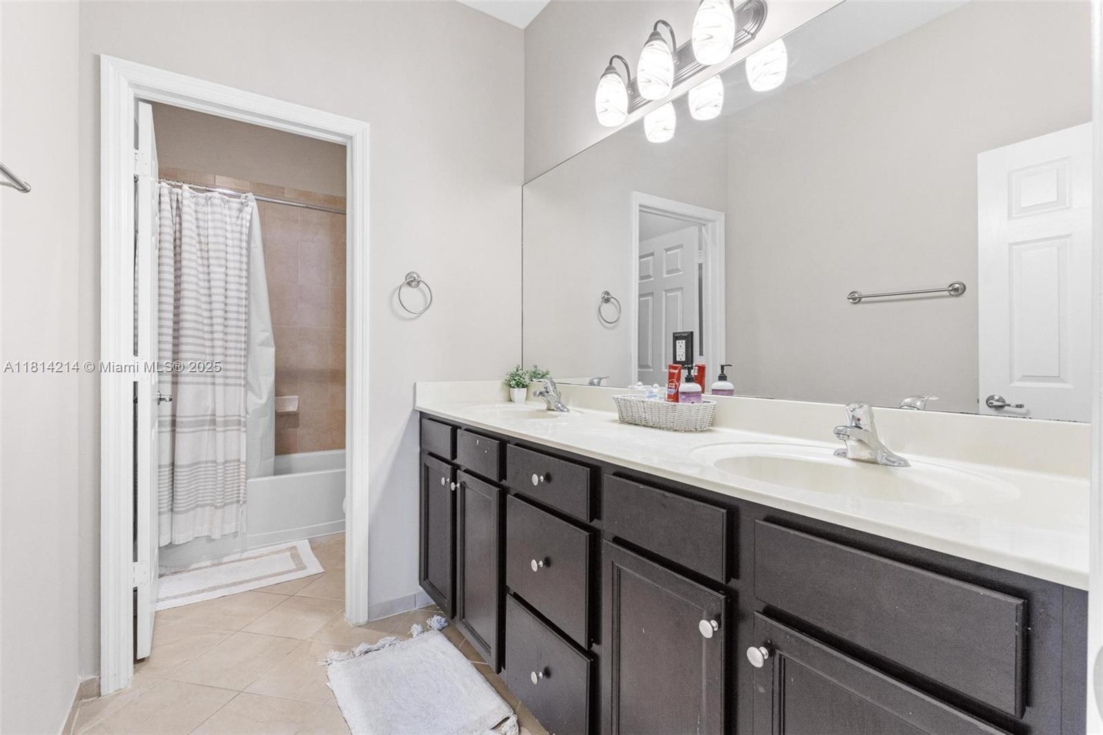 3401 SE 5th St, Homestead, Florida image 25