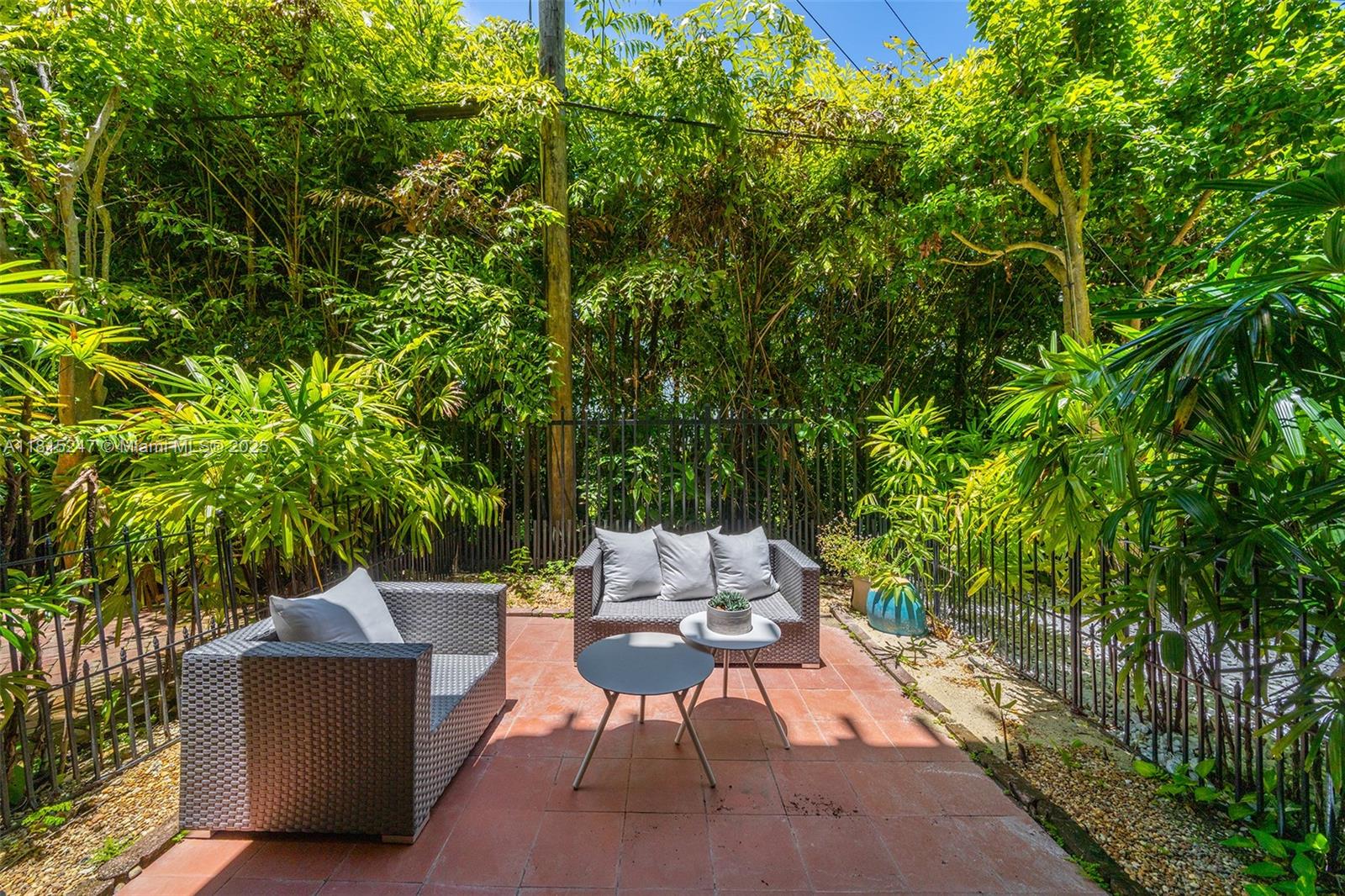 615 Santander Ave #C, Coral Gables, Florida image 11