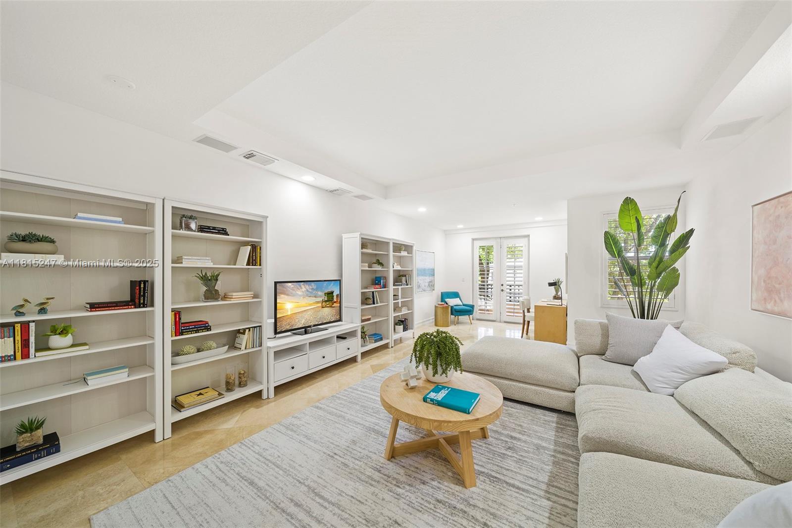 615 Santander Ave #C, Coral Gables, Florida image 2