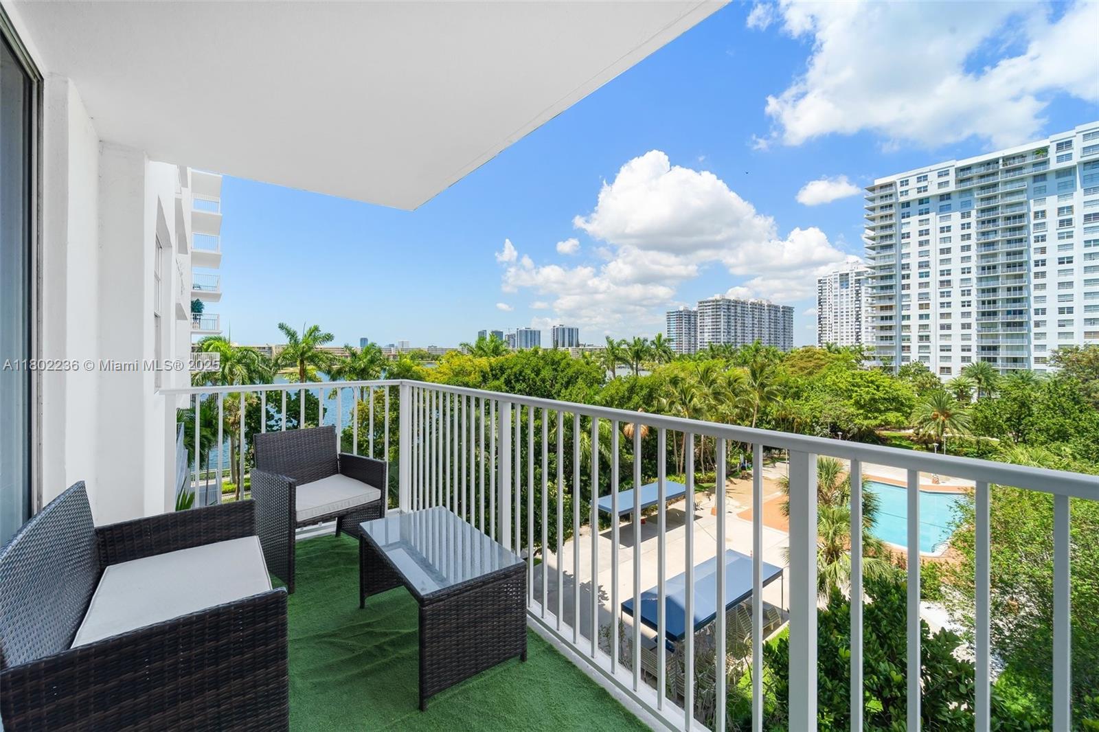 2851 NE 183rd St #510E, Aventura, Florida image 15