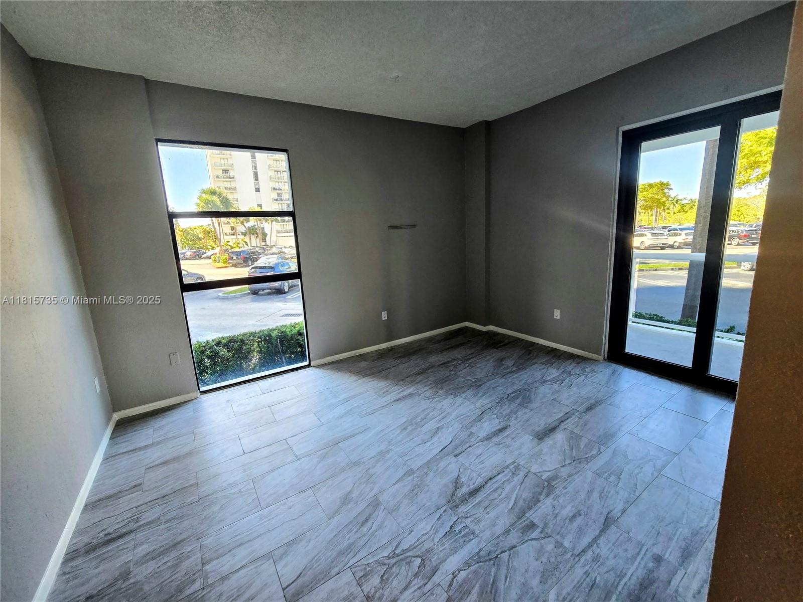 20505 E Country Club Dr #138, Aventura, Florida image 29