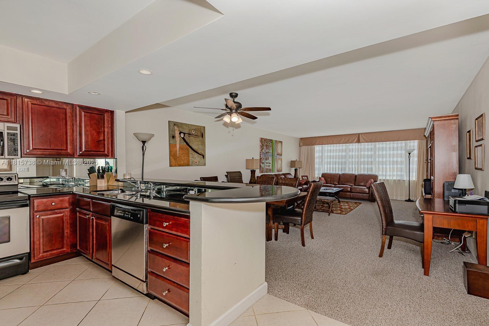 5600 Collins Ave #10E, Miami Beach, Florida image 12