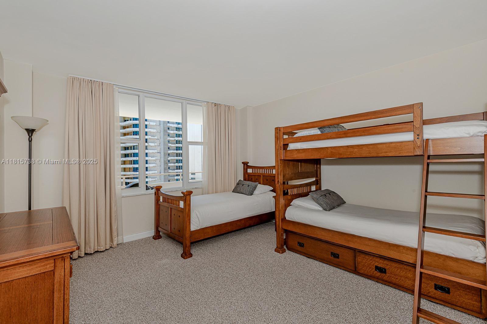 5600 Collins Ave #10E, Miami Beach, Florida image 31