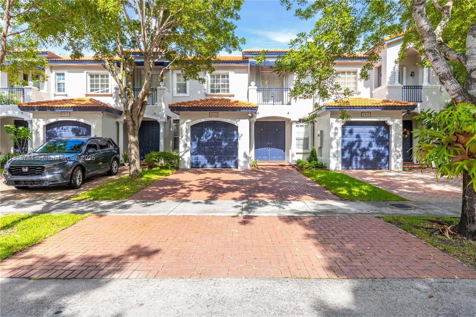 Property photo # 0
