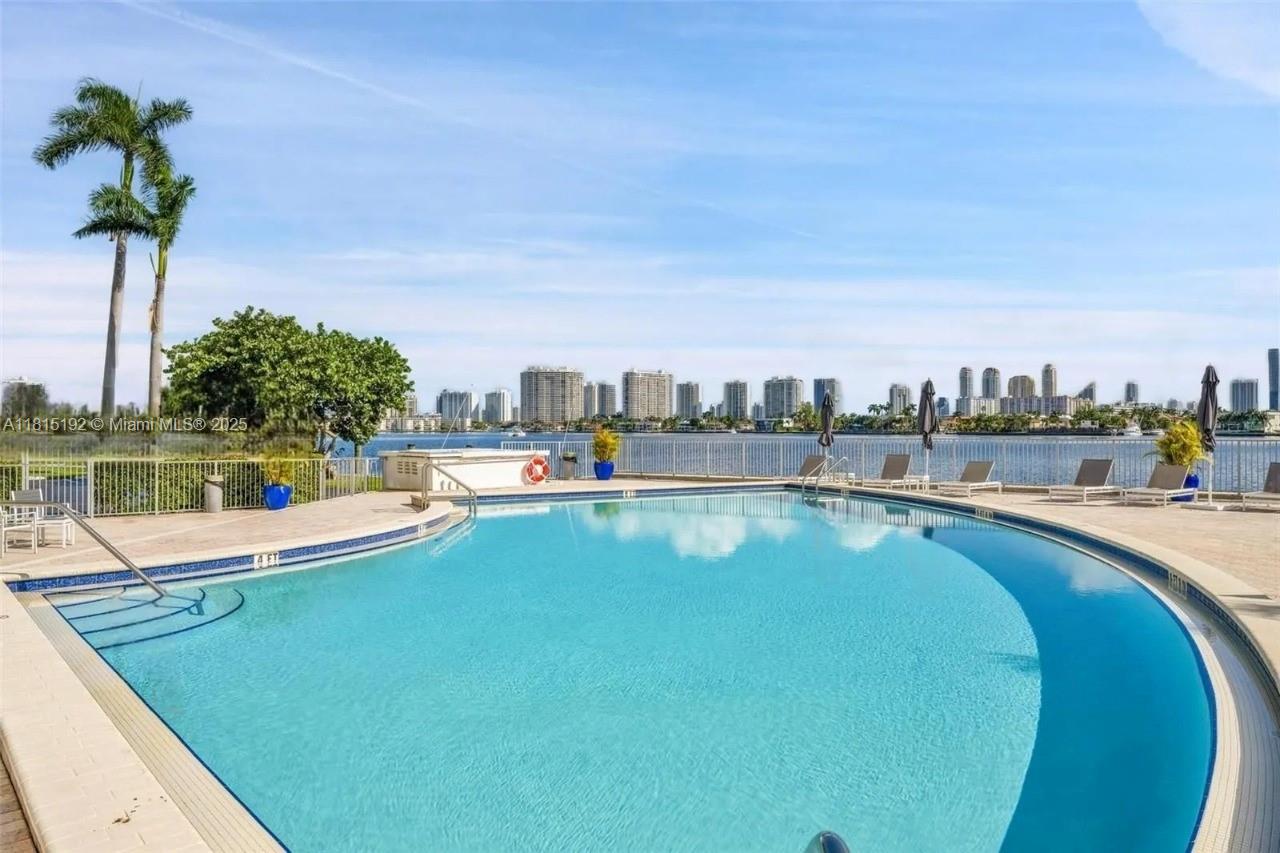 16570 NE 26th Ave #6B, North Miami Beach, Florida image 23