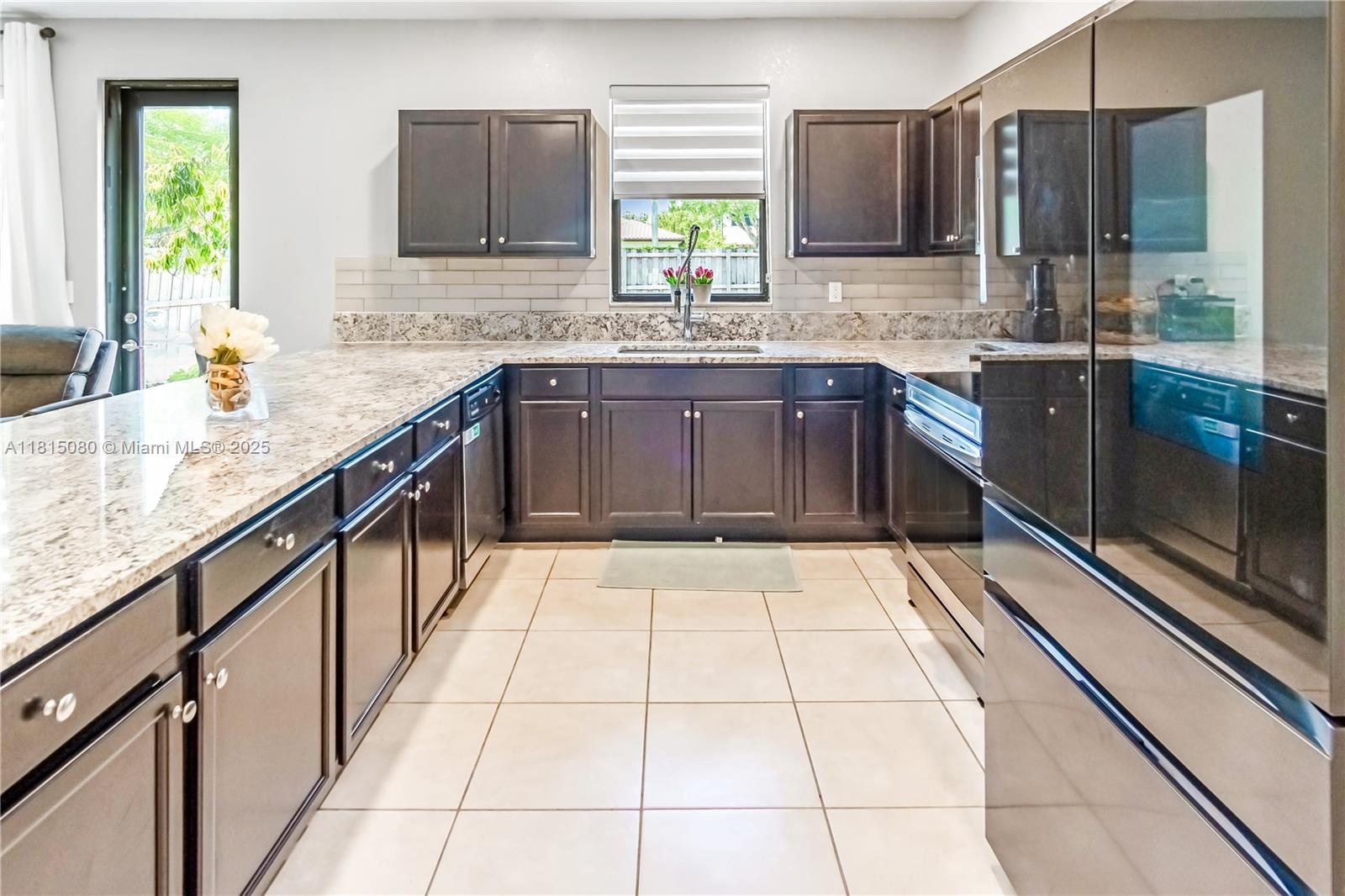 724 SE 37th Ave, Homestead, Florida image 12