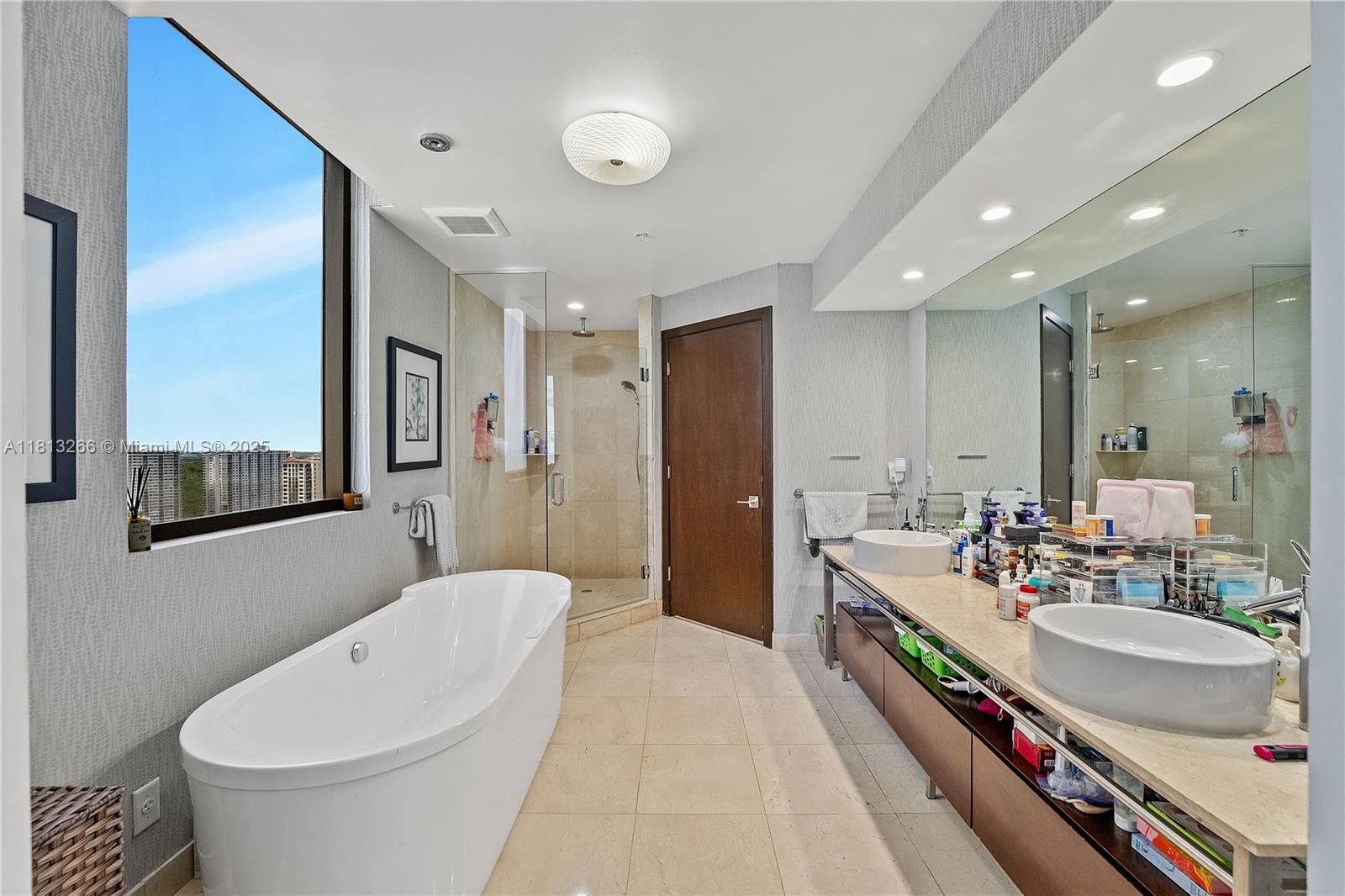 16275 Collins Ave #2101, Sunny Isles Beach, Florida image 18