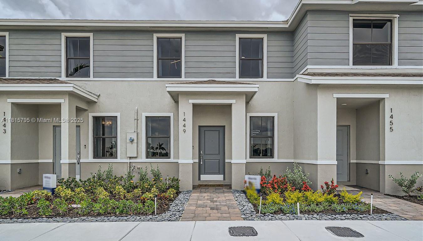 1491 NE 3rd Avenue, Florida City, Florida image 1