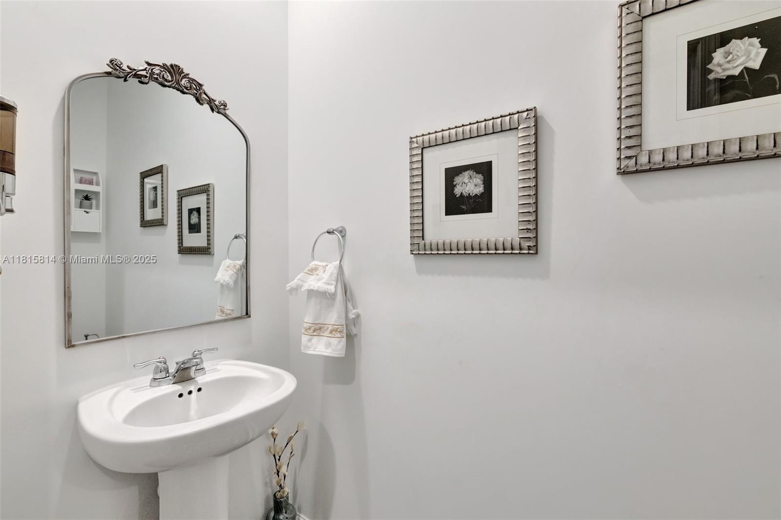 680 SE Lake Falls St, Port St. Lucie, Florida image 13