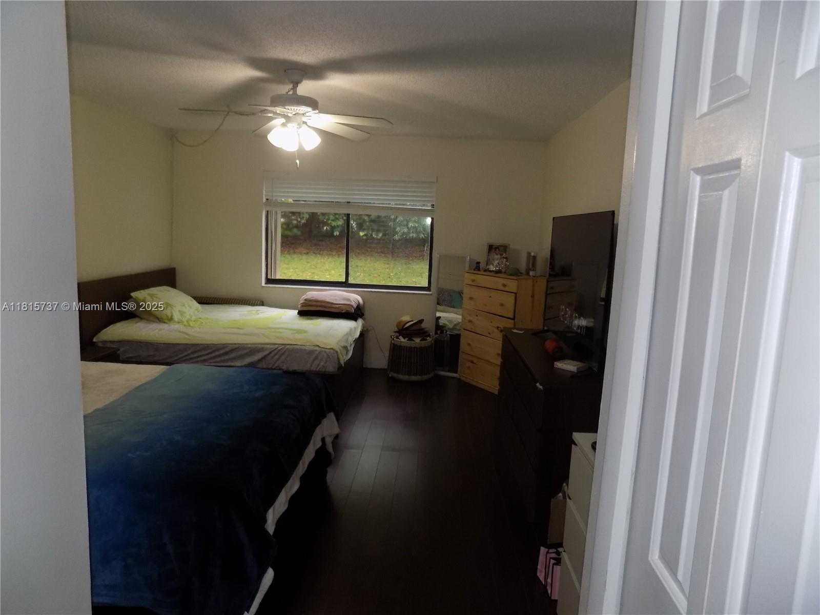 Residential, Weston, Florida image 21