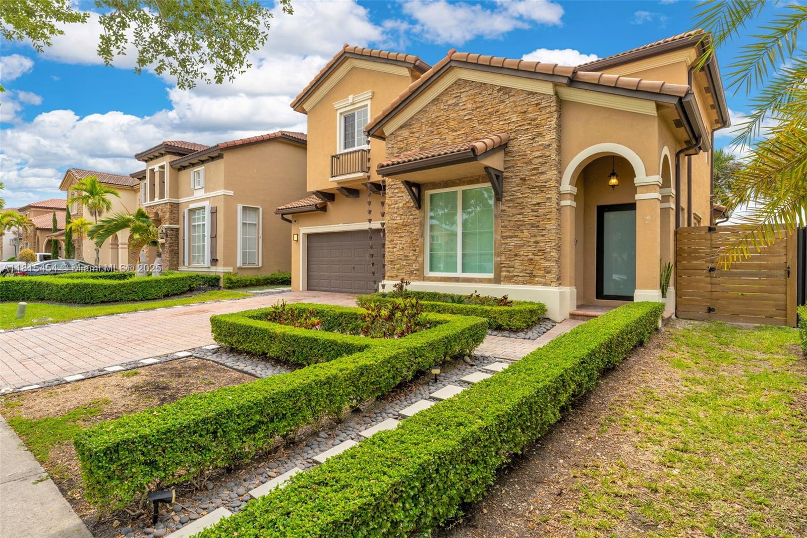 22618 SW 94th Path, Cutler Bay, Florida image 3