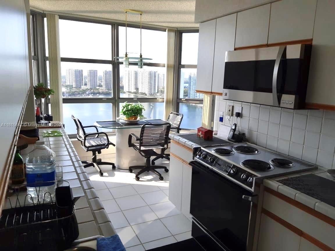 Property photo # 4