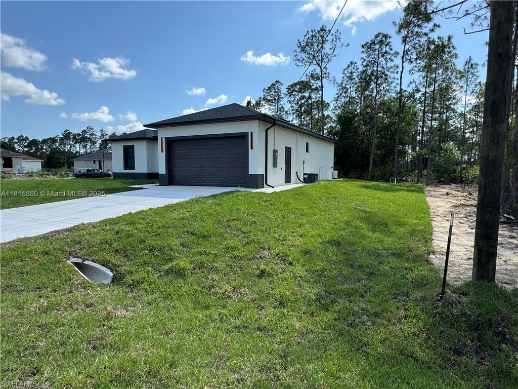 2607 E 13th St, Lehigh Acres, Florida image 5