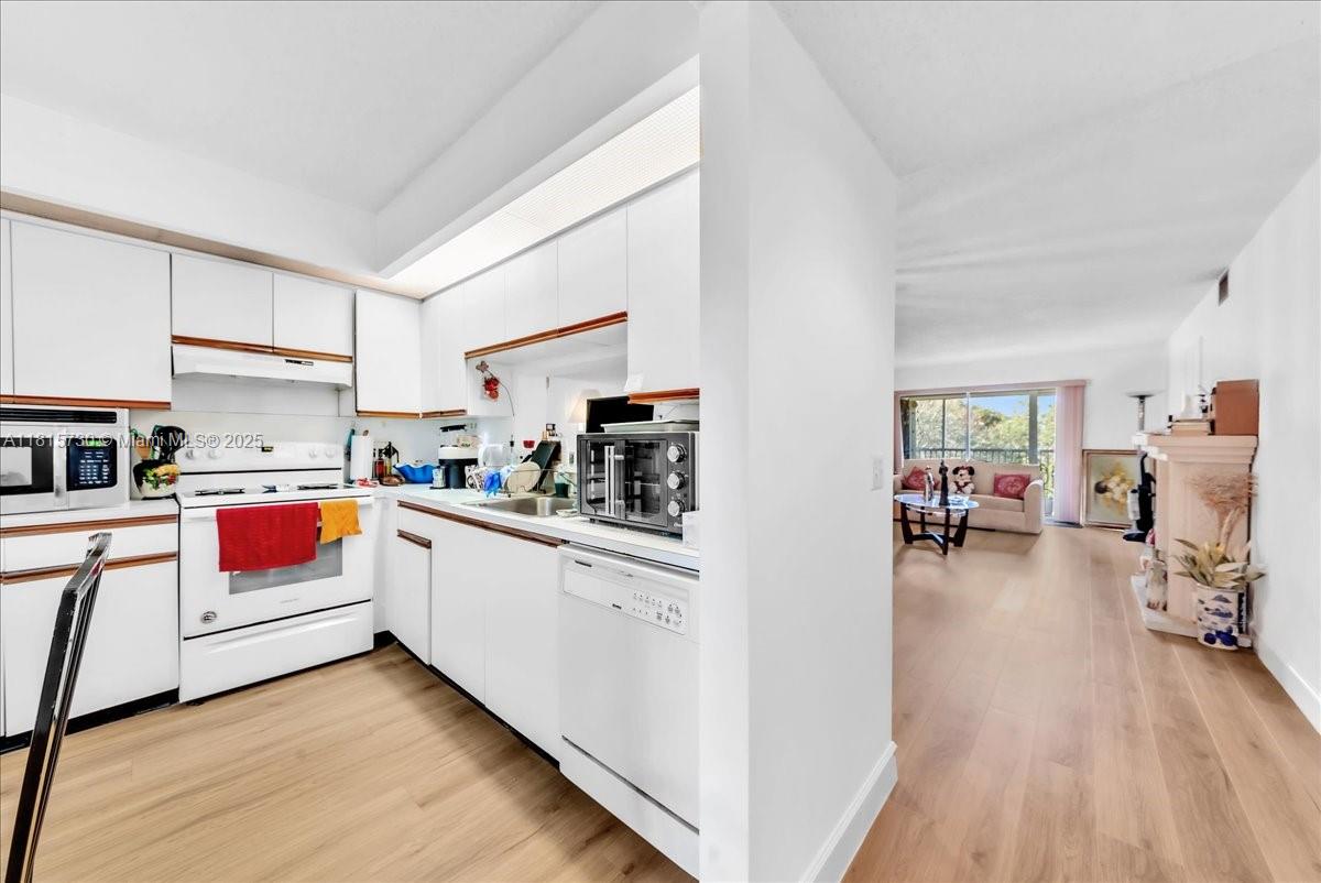 Property photo # 4