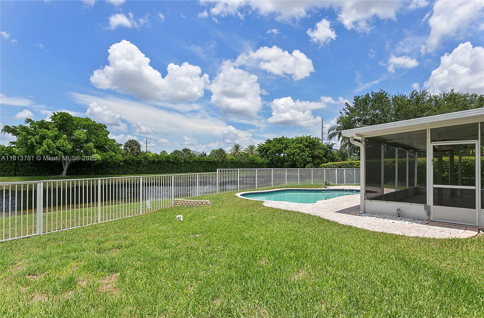 210 Somerset Way, Weston, Florida image 31