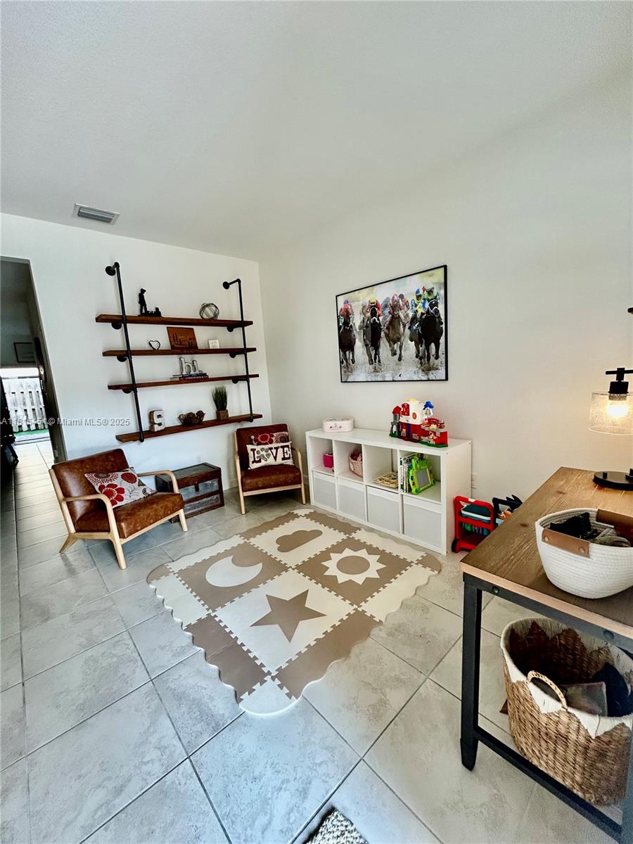 150 SE 34th Ter, Homestead, Florida image 3
