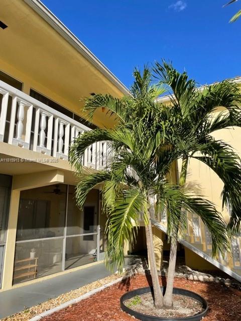 2101 NE 68th St #202, Fort Lauderdale, Florida image 1