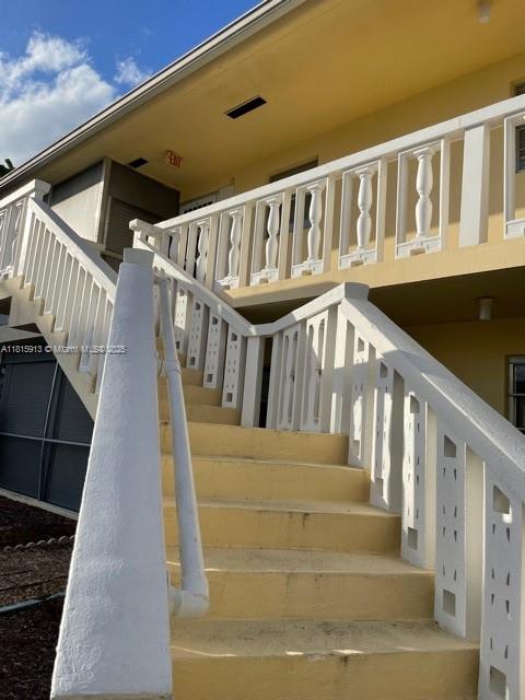 2101 NE 68th St #202, Fort Lauderdale, Florida image 3