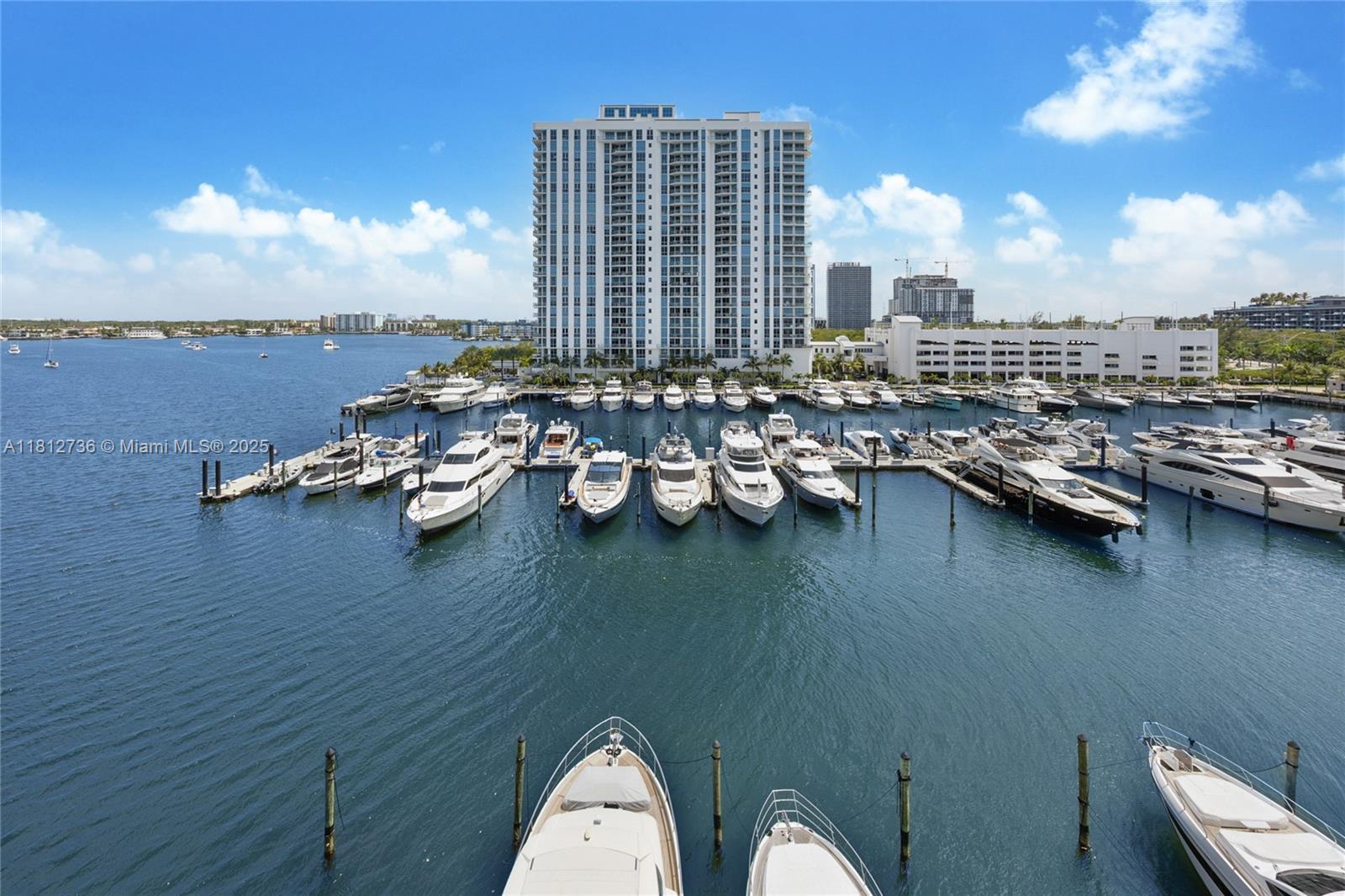 17301 Biscayne Blvd #605, North Miami Beach, Florida image 19