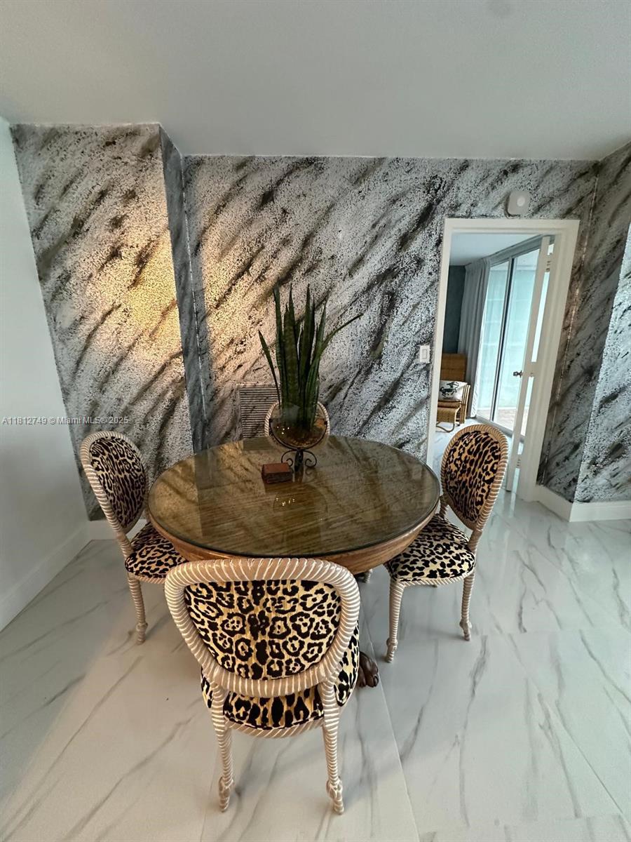 7601 E Treasure Dr #2022, North Bay Village, Florida image 9