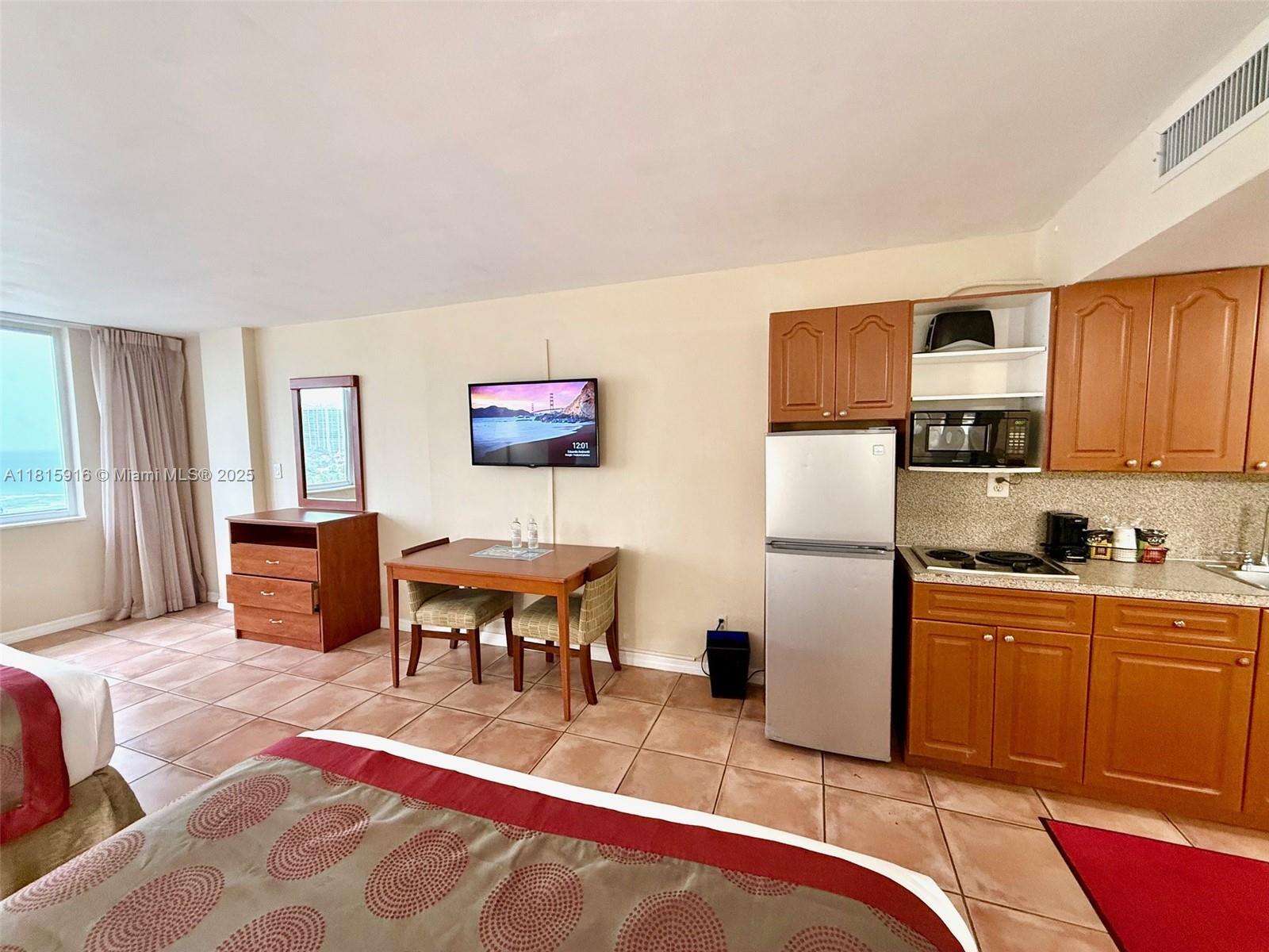 19201 Collins Av #1019, Sunny Isles Beach, Florida image 8