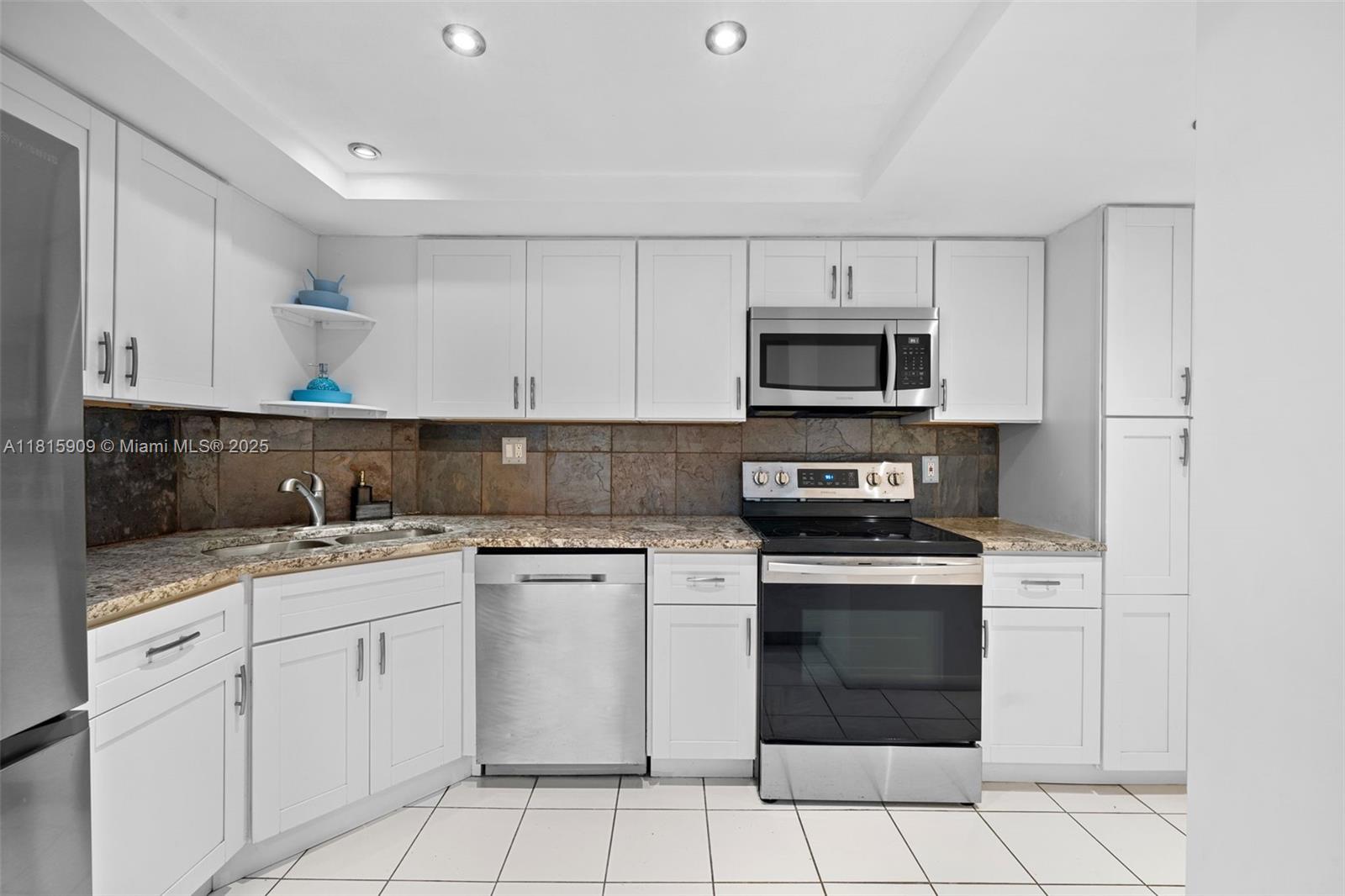 Property photo # 6