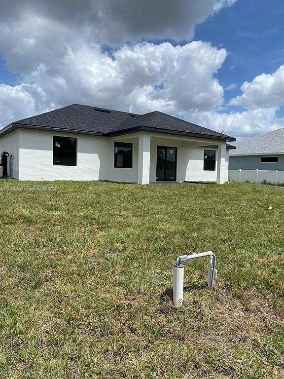 3017 4th St W, Lehigh Acres, Florida image 3