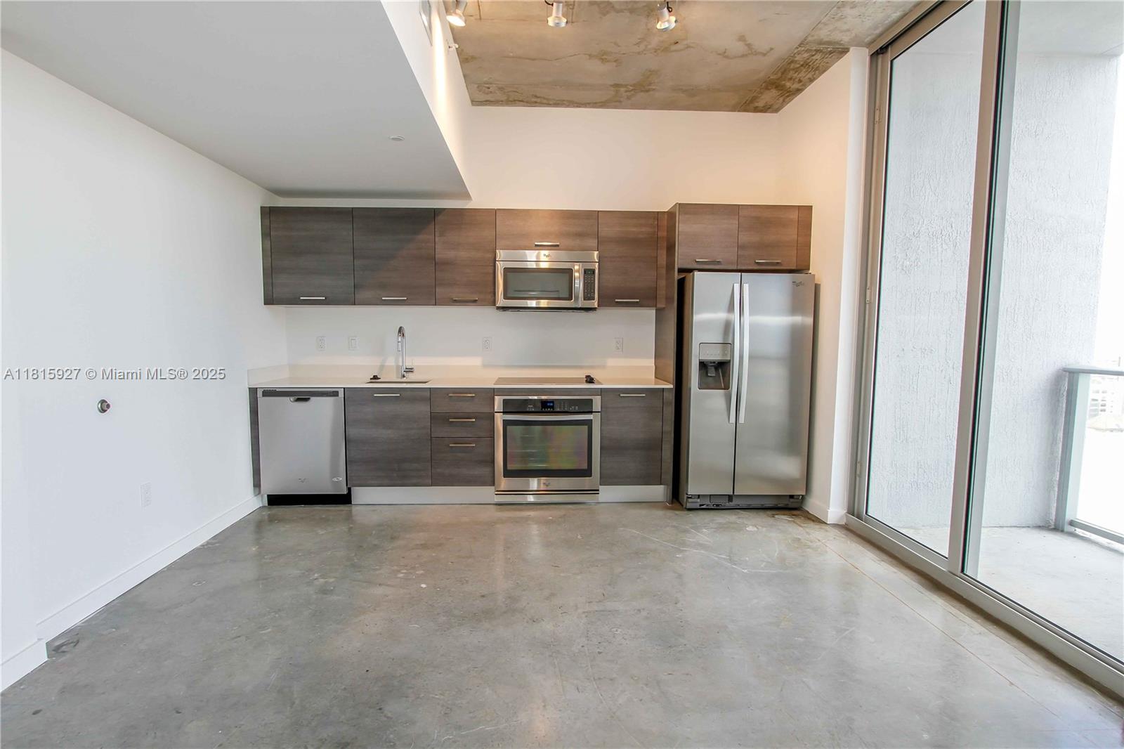 Property photo # 3