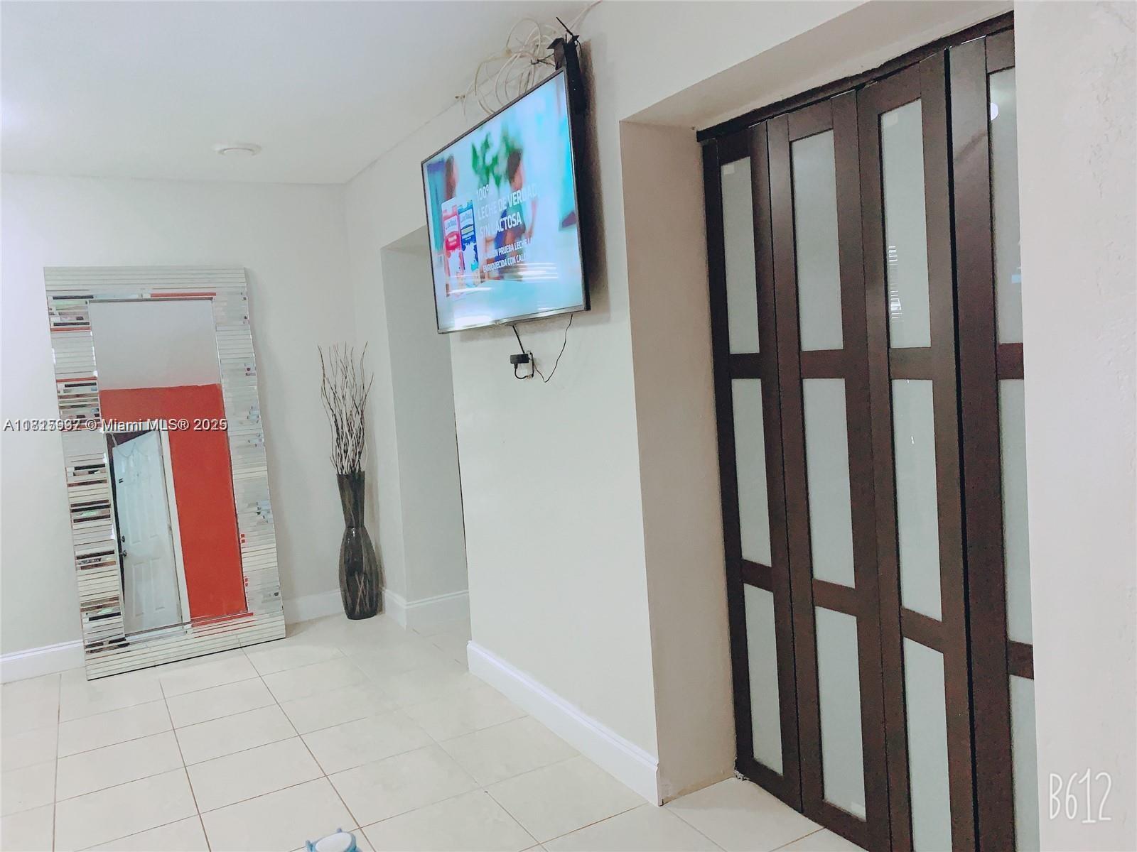 6309 Wiley St, Hollywood, Florida image 16
