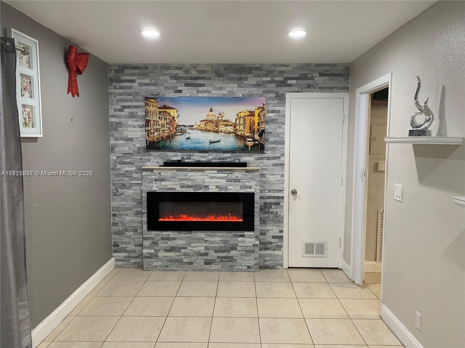 6309 Wiley St, Hollywood, Florida image 3
