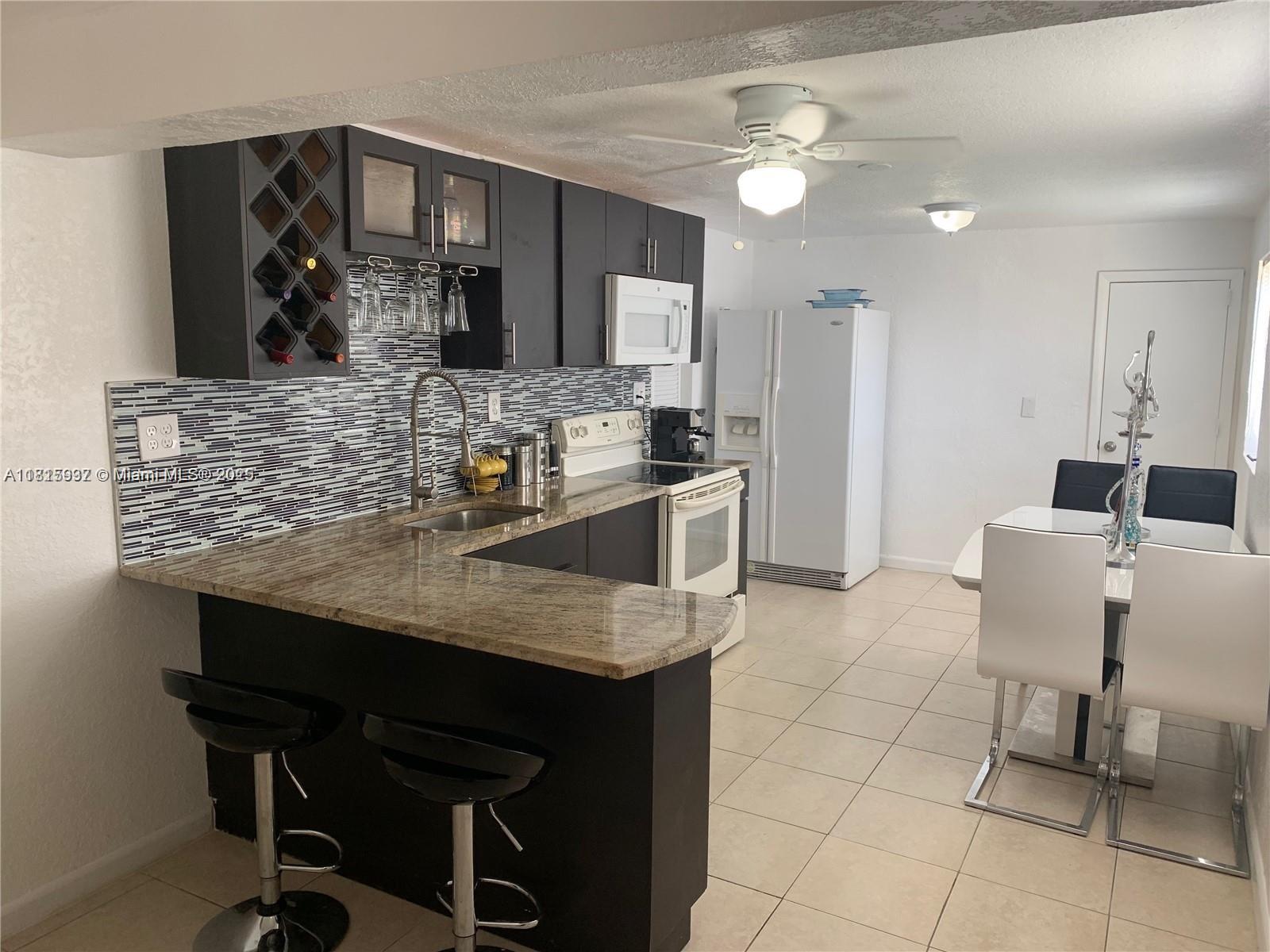 6309 Wiley St, Hollywood, Florida image 32