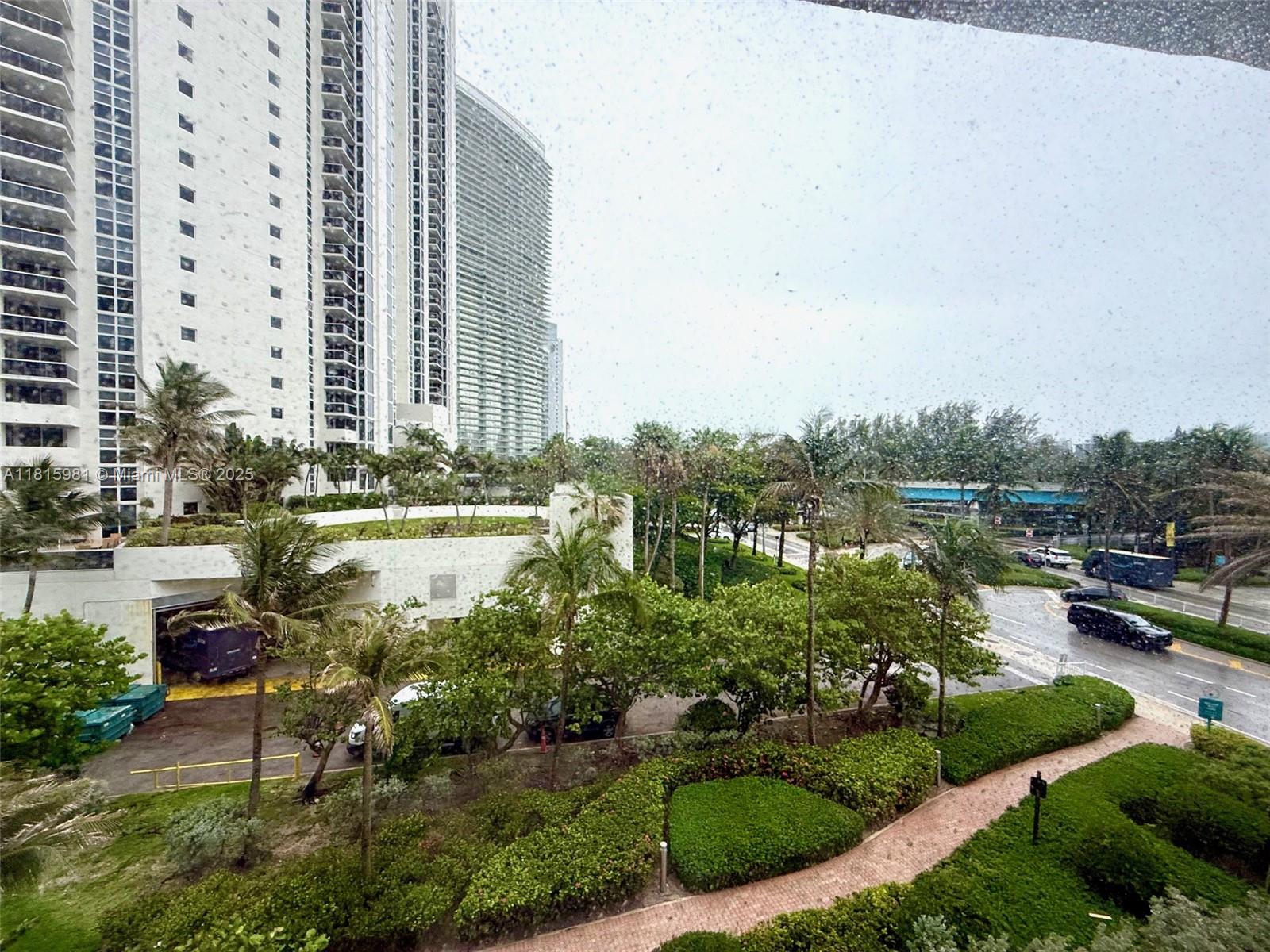19201 Collins Ave #242, Sunny Isles Beach, Florida image 15