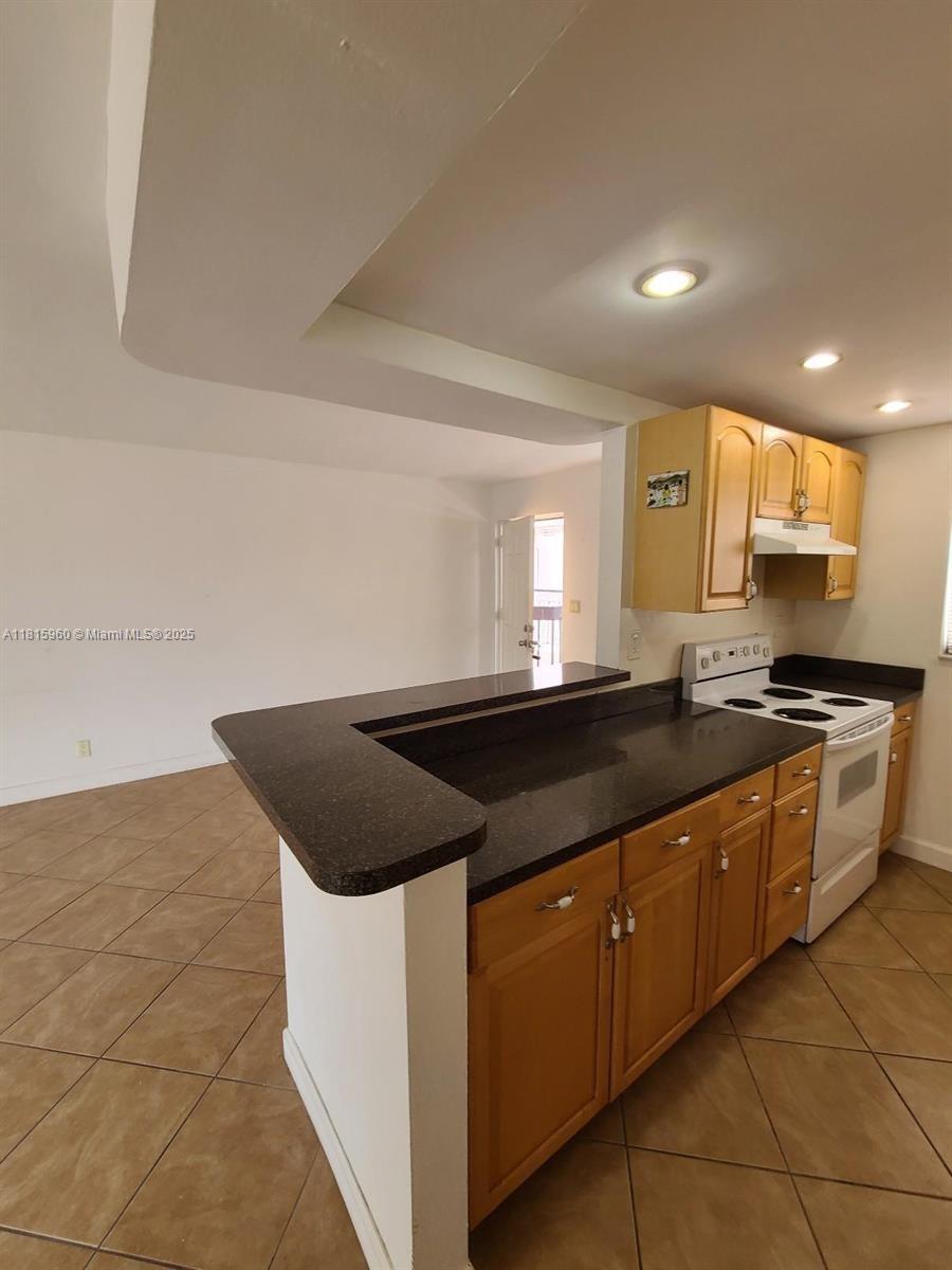 listing main picture