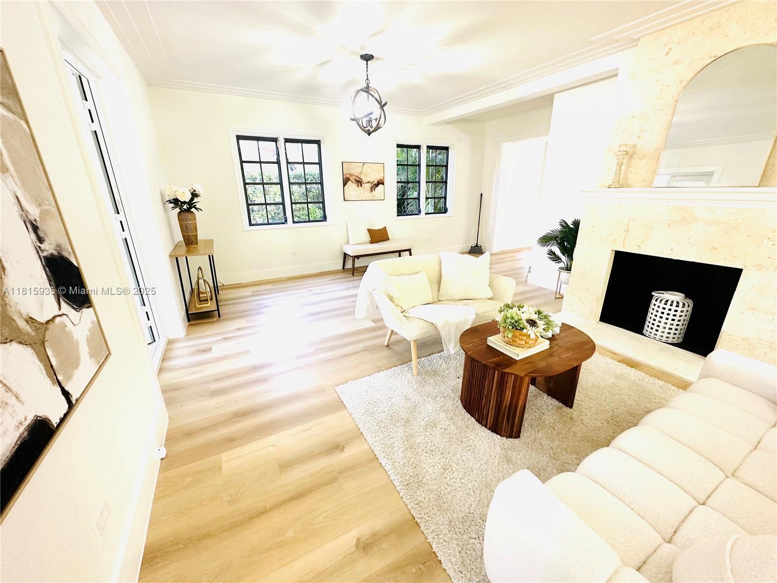 2618 Alhambra Cir, Coral Gables, Florida image 9