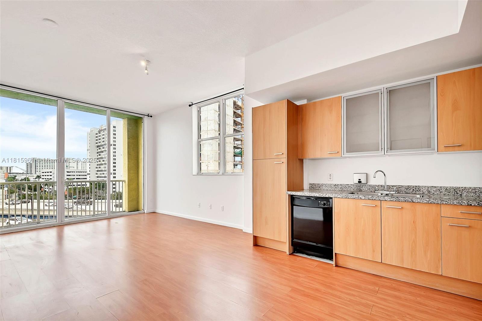 Property photo # 8